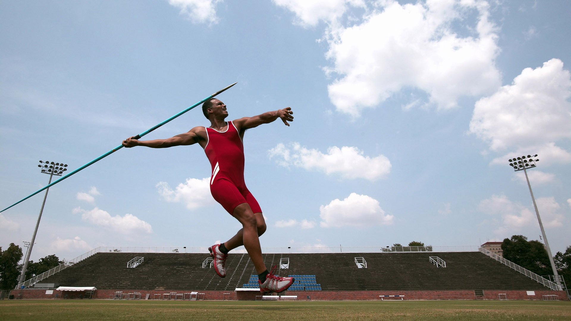 马耳他男篮在欧洲预赛中奋勇拼搏，向国际舞台迈进
